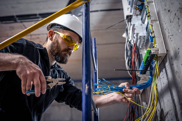 Best Electrical Installation Contractor  in Combee Settlement, FL